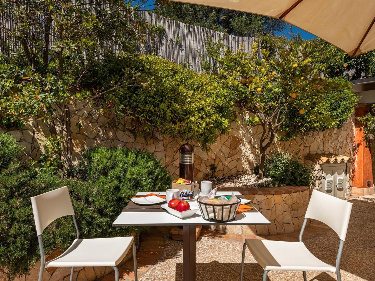 B&B Giglio Di Chia Domus De Maria Extérieur photo