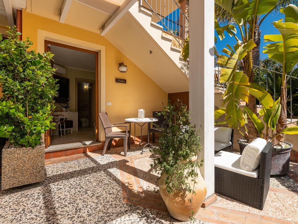 B&B Giglio Di Chia Domus De Maria Extérieur photo